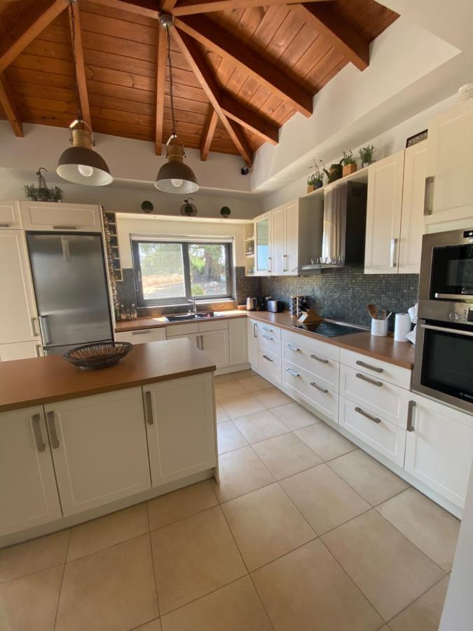 Alberi - Izla Homes Skala  Ngoại thất bức ảnh
