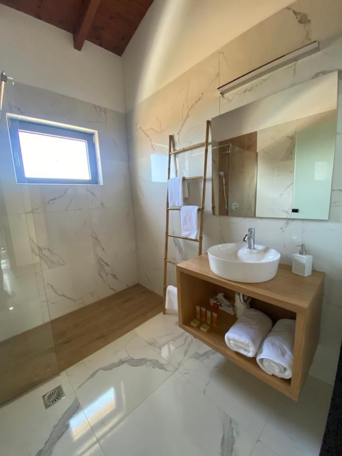 Alberi - Izla Homes Skala  Ngoại thất bức ảnh